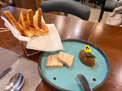 秘制鹅肝配焦糖洋葱酱-LA CREPERIE BRETONNE布列塔尼法式餐厅(天童北路店)