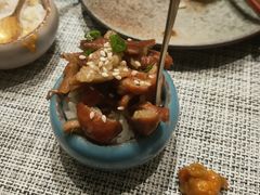 藤椒肥肠一口饭-戏作寿司(观音桥店)