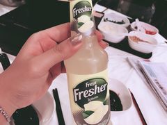 -鲜入围煮花胶鸡海鲜火锅