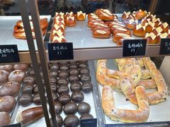 -Dough&Joe团憩(瑞虹天地月亮湾店)