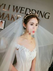 -艾米丽婚纱礼服