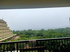 -亚龙湾喜来登·美景台大堂吧