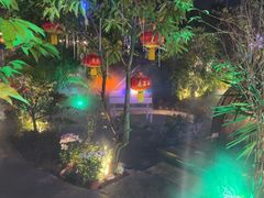 -花溪雨·森林餐厅(石基店)