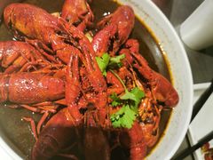 -龙巢盱眙龙虾·牛蛙·烧烤宵夜(八卦岭店)