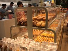 面包甜点陈列柜-好利来(光华中心店)