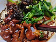 -沪西老弄堂面馆(定西路店)