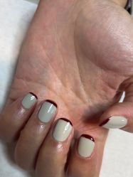 -蜜丝卡伦美甲美睫半永久