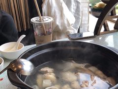 -烹然四季椰子鸡火锅(团结湖总店)