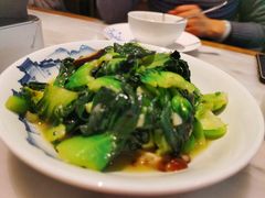 -小菜园新徽菜(芜湖奥特莱斯店)