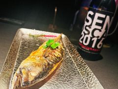 -蟹犇前•帝王蟹雪蟹(陆家嘴店)