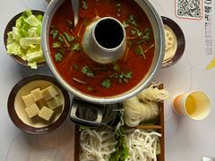 -碰湘地·鲜切牛肉麻辣烫(新世纪家园店)