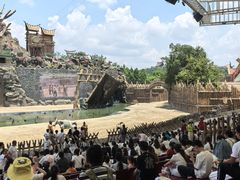 -七彩云南欢乐世界