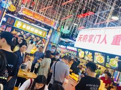 大堂-八一好吃街·高品美食广场