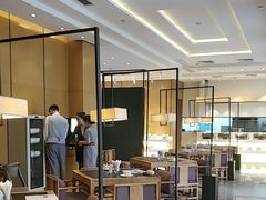 -鱼鲜饭香·招牌汽锅剁椒鱼头王