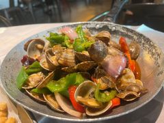 -巴厘龙虾·榜首油焖大虾(音乐学院·沿江酒馆店)