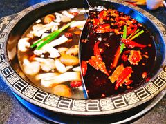 -纸盐河码头火锅(十八梯店)