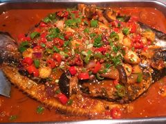 蒜香烤鱼-鸣记脆皮烤鱼(岐山路店)