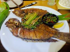 -蜗牛小馆醉乡民谣云南菜(惠新西里店)