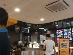 -麦当劳(华融店)