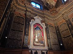 -圣贝纳迪诺骸骨教堂