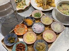 -渔顺生·顺德鱼生·粥底火锅·桑拿鸡(渔人码头店)