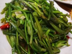 -小锅巴纳西餐厅