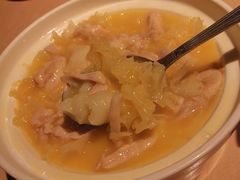 浓汤白木耳花胶鸡-避风塘(宝山万达店)