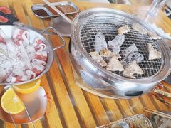 -叽叽扎扎烤肉场(生态城万达店)