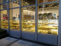 门面-巴黎贝甜(常德路店)