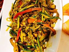 外婆小炒肉-外婆味道·云南菜大当家(关上店)
