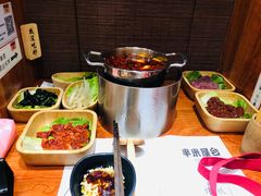 -独食火锅·半米屋台(直营总店)