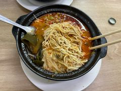 -小街曹师傅砂锅麻辣烫(亚泰大街店)