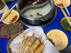 -马路边边·成都串串(翠柏路店)