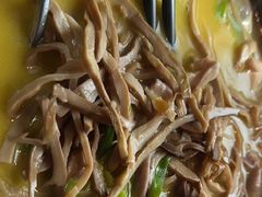 -凤凰湘语·海派湘菜(浦东旗舰店)