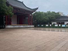 -绳金塔