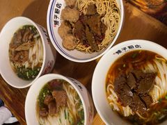 -矮子粉店1985·长沙米粉(湘春路店)