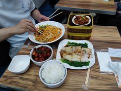 -食悦天美食广场(西安CityOn熙地港购物中心店)