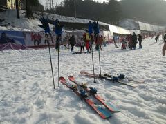 -大别山南武当滑雪场