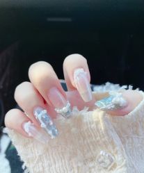 -悦指间美甲美睫