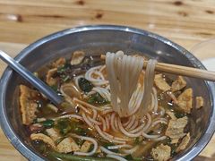 -柳州肥姨妈大骨螺蛳粉(曹路店)