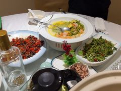 -鄱阳湖·江西小炒·瓦罐煨汤(五道口店)