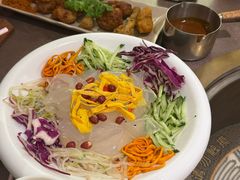 -锅飘飘·东北铁锅炖(雨花客厅店)