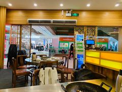 大堂-胡须佬鸡煲四季火锅店(石厦西村直营店)