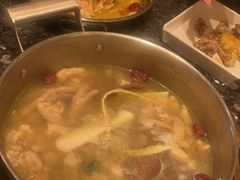 -一席地·本地鸡窝·杭帮鸡火锅(萧山银隆百货店)