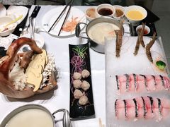 -红鼎豆捞·非遗鲍皇汤火锅(宝丰路店)