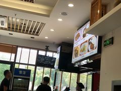 -小姜锅贴(凤凰街店)