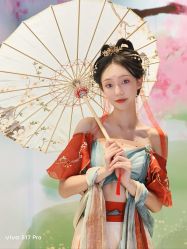 -汉仪华裳汉服馆(打浦桥店)