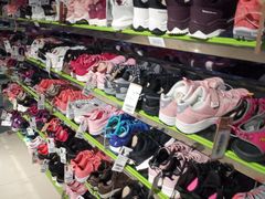 -探路者工厂店(宏福科技园店)