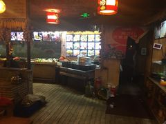 -闯关东东北农家菜(崂山石老人店)