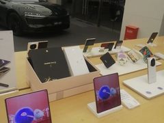 -华为智能生活馆(上海金桥国际商业广场)